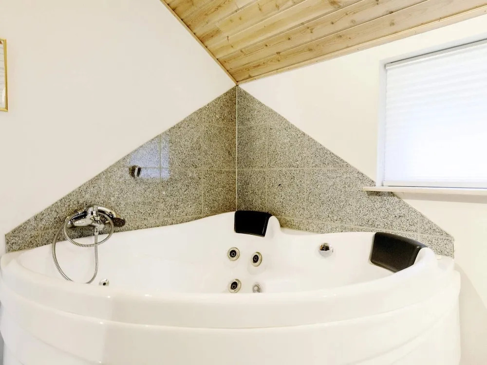 8 person holiday home in Rødby-By Traum