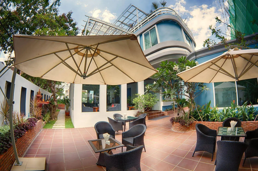The Blue Corner Boutique Hotel
