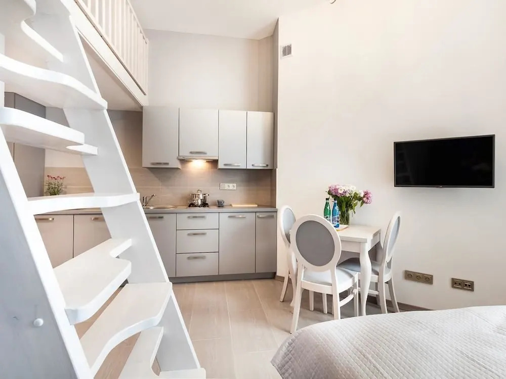 Apartment Bonerowska Lower Ground Floor