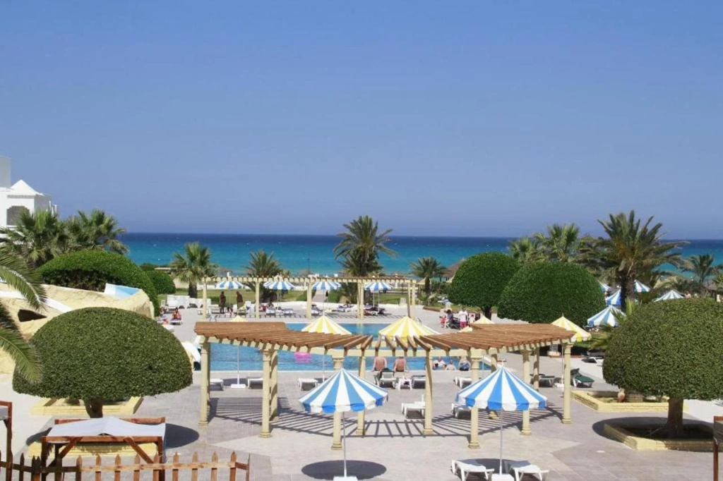 Thapsus Beach Resort
