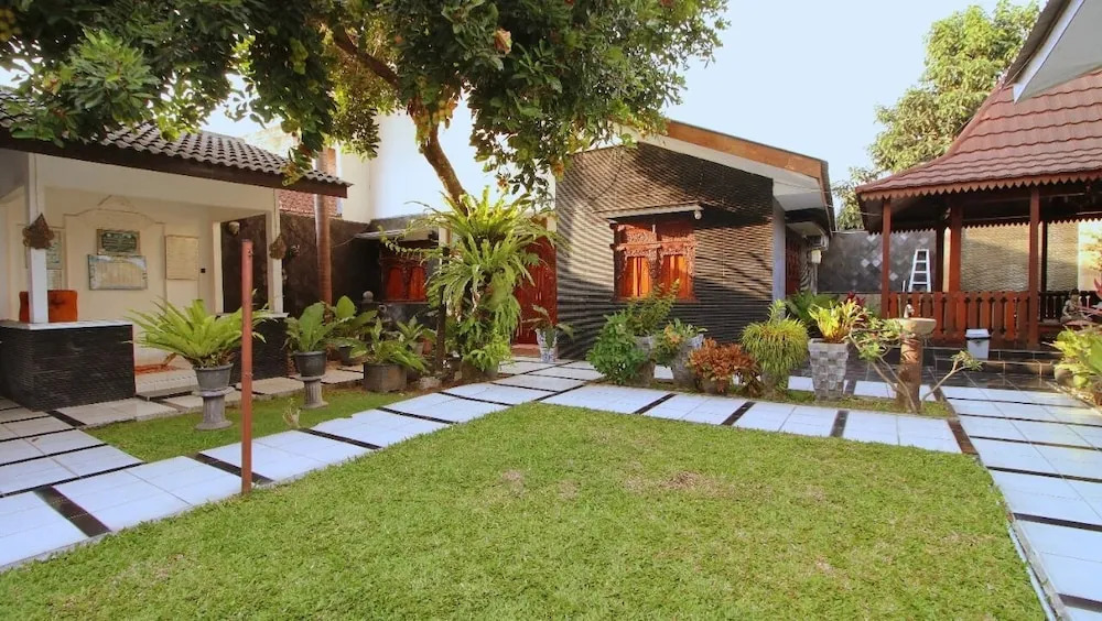 Javanice Homestay
