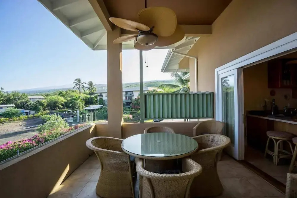 The Beach Villas w/ Pool Hot Tub & A/c!