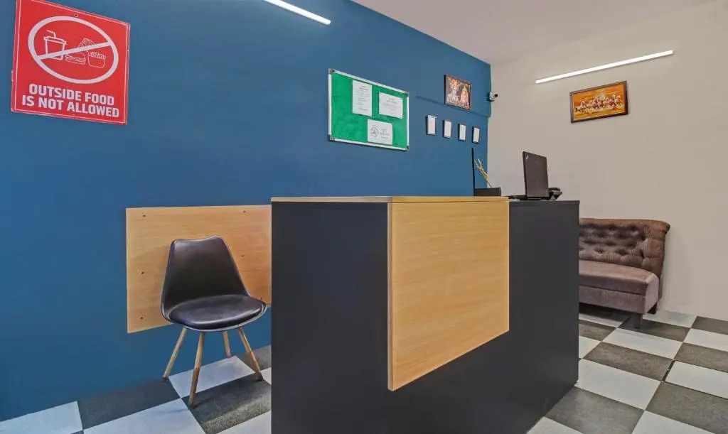 FabHotel Aura Homes - Nr Khandoba Mandir