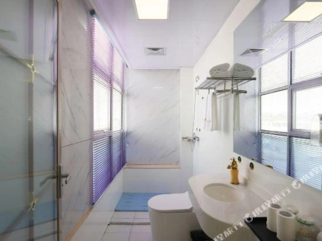 Wuhan Good Time Hotel (Tianhe Airport Hengdian Subway Station)