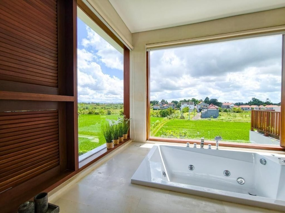 Mountain Sunshine Private Villa