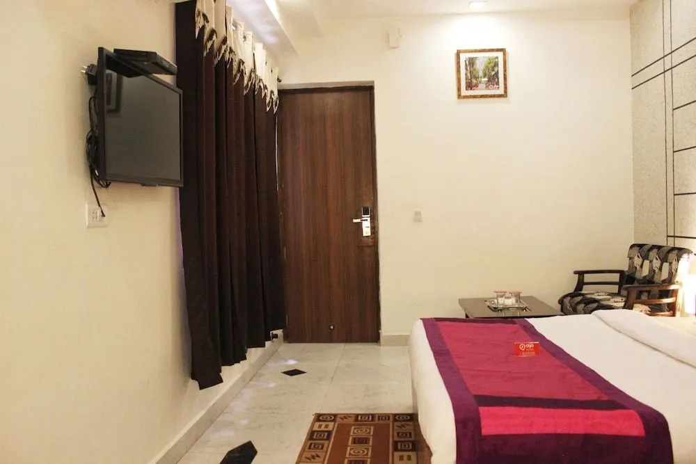 OYO 1180 Hotel Kartikay
