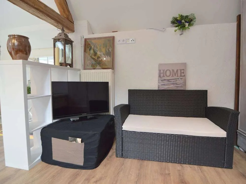 Cozy Apartment in Immerath with Fishing Near