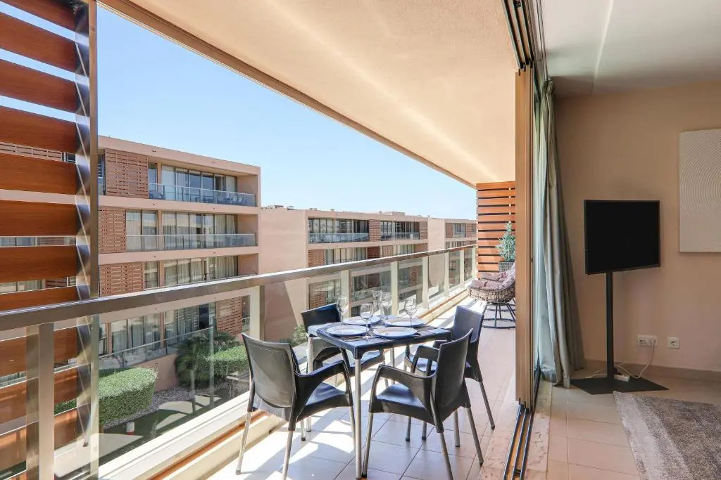 Apartamento Salgados 12C