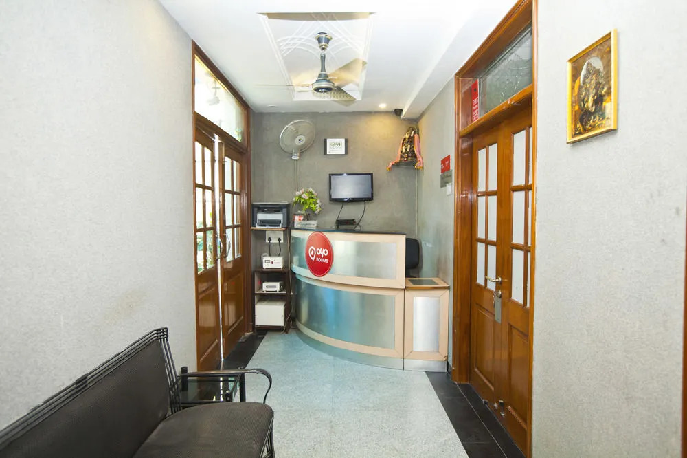 OYO 8761 Hotel Mall View