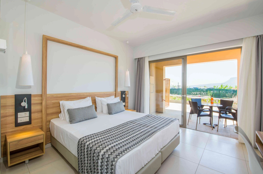 Kiani Beach Resort Family All Inclusive