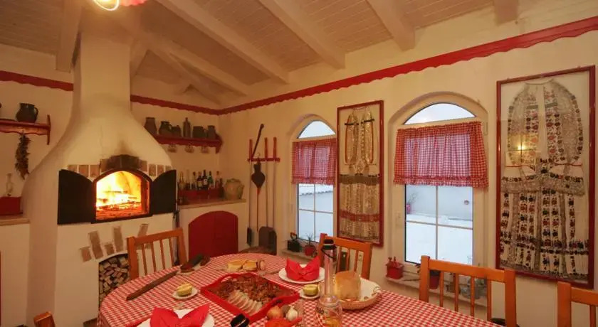 Rooms Crvendać
