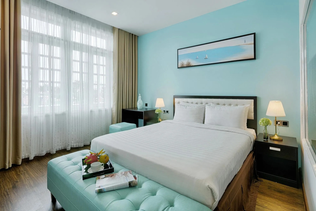 Flora Beach Hotel & Spa