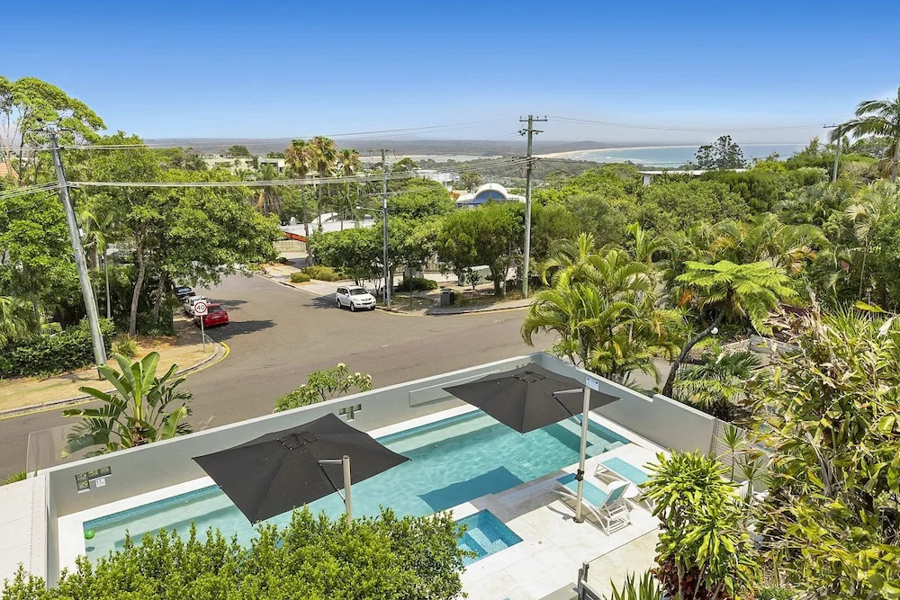 Stylish Apartment With Stunning Views - Unit 7 Taralla 16-18 Edgar Bennett Avenue Noosa Heads