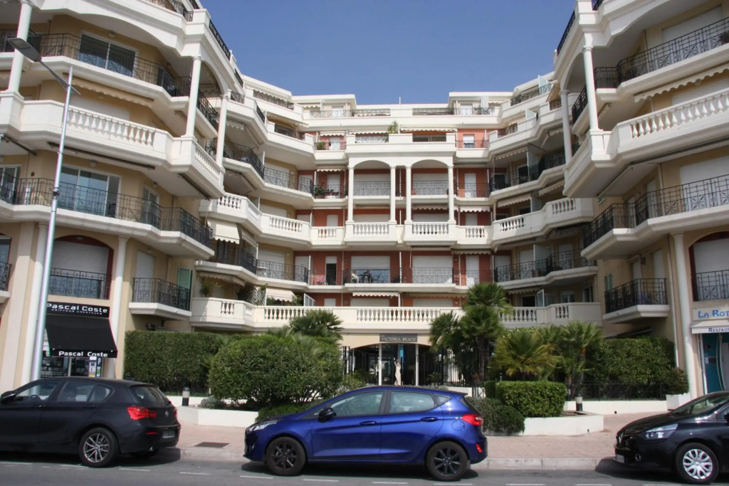 Sharon Apartment in Victoria Beach