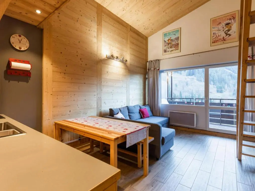 Appartement La Clusaz, 3 pièces, 6 personnes - FR-1-304-267