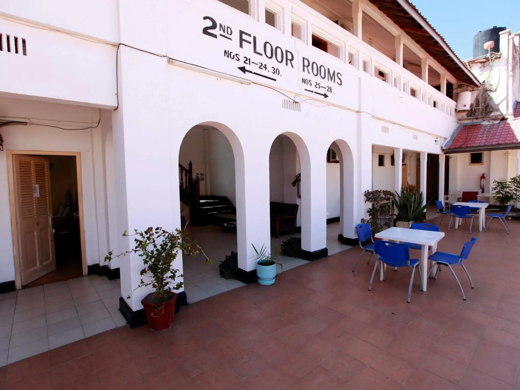 New Palm Tree Hotel