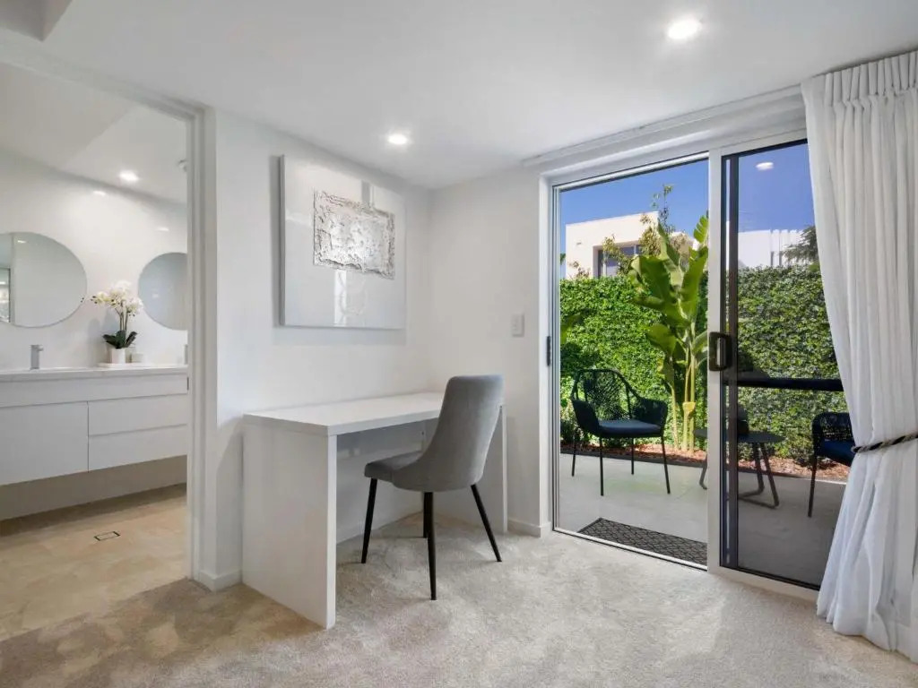 7th Heaven Wesley Court 7