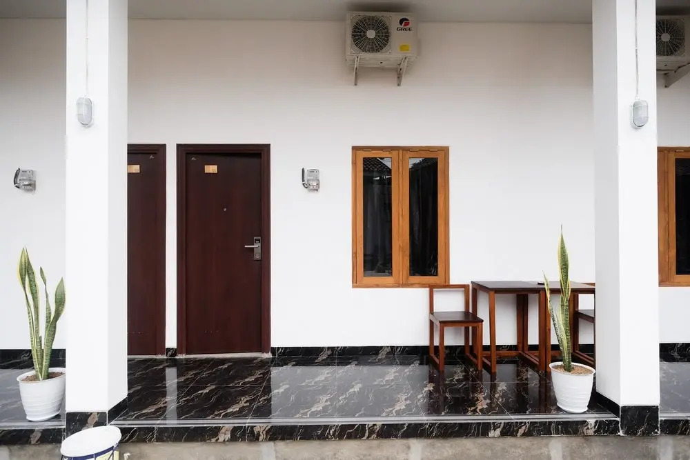 RedDoorz Plus near Alun Alun Kota Blora