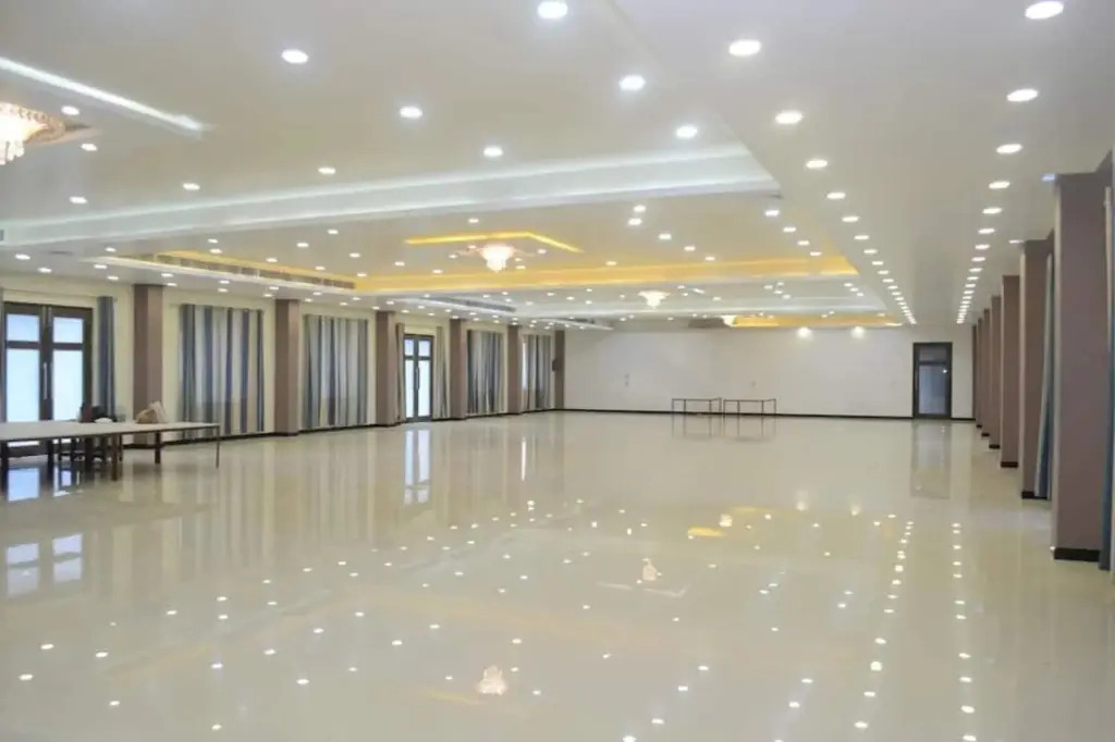 Leisure Resort