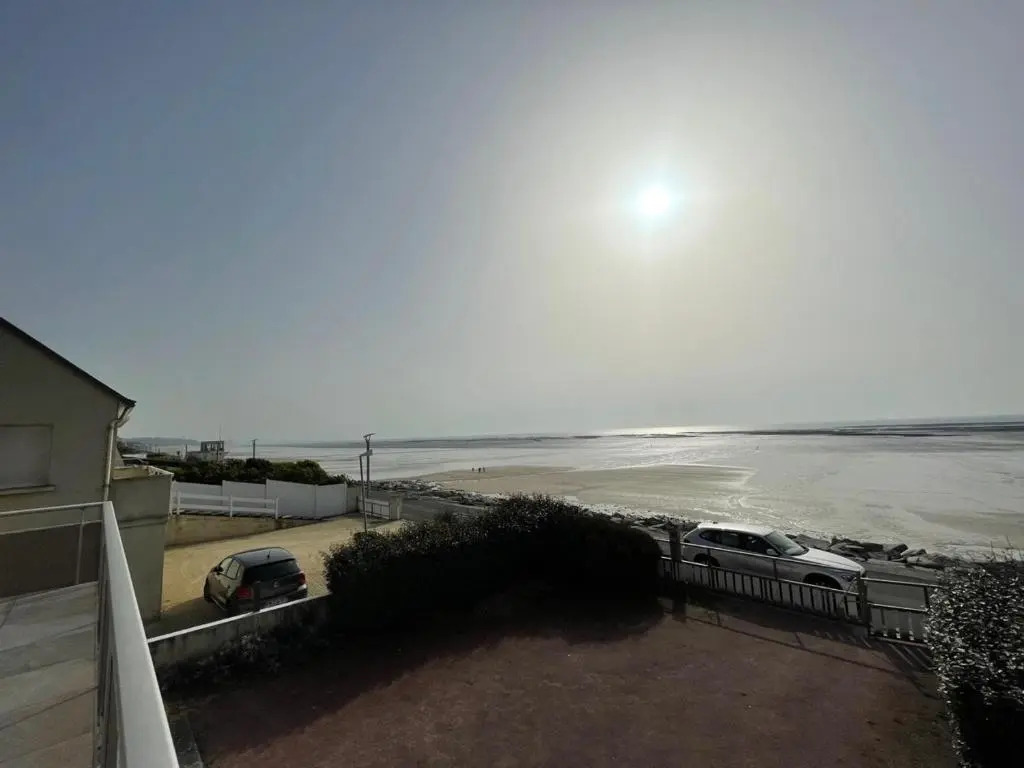 Villa bord de mer avec jardin et Wifi gratuit - FR-1-361-76