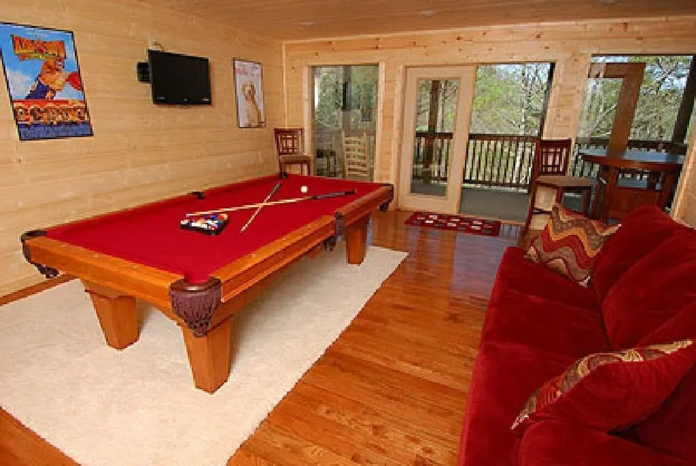 Appalachian Lodge 4 Bedrooms 4 Bathrooms Home