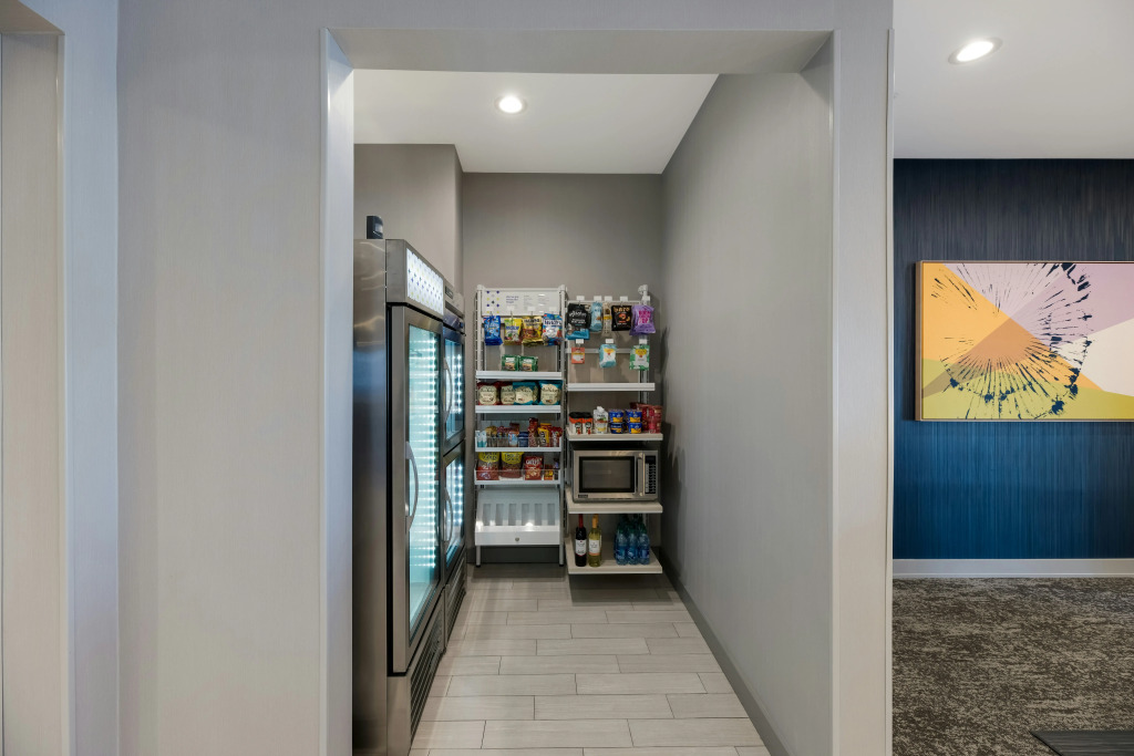 Spark by Hilton Midland South