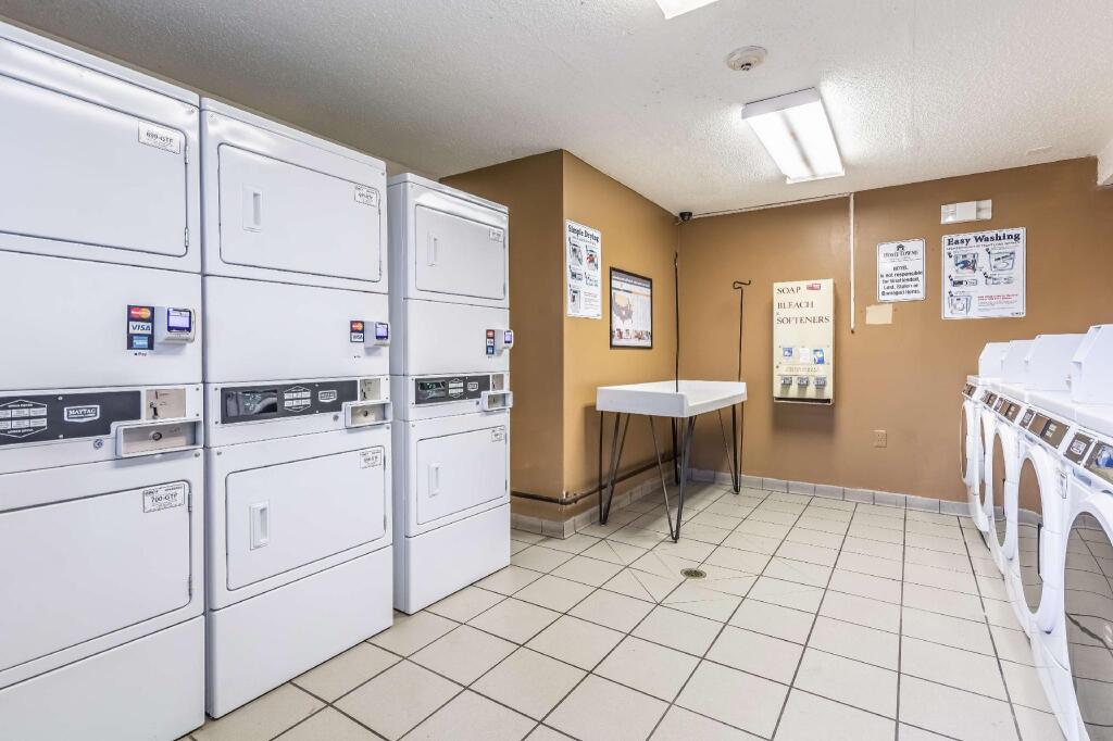Birch Hill Suites Louisville