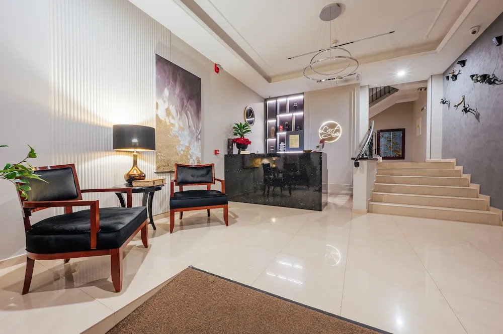 L`Art Hotel Carei