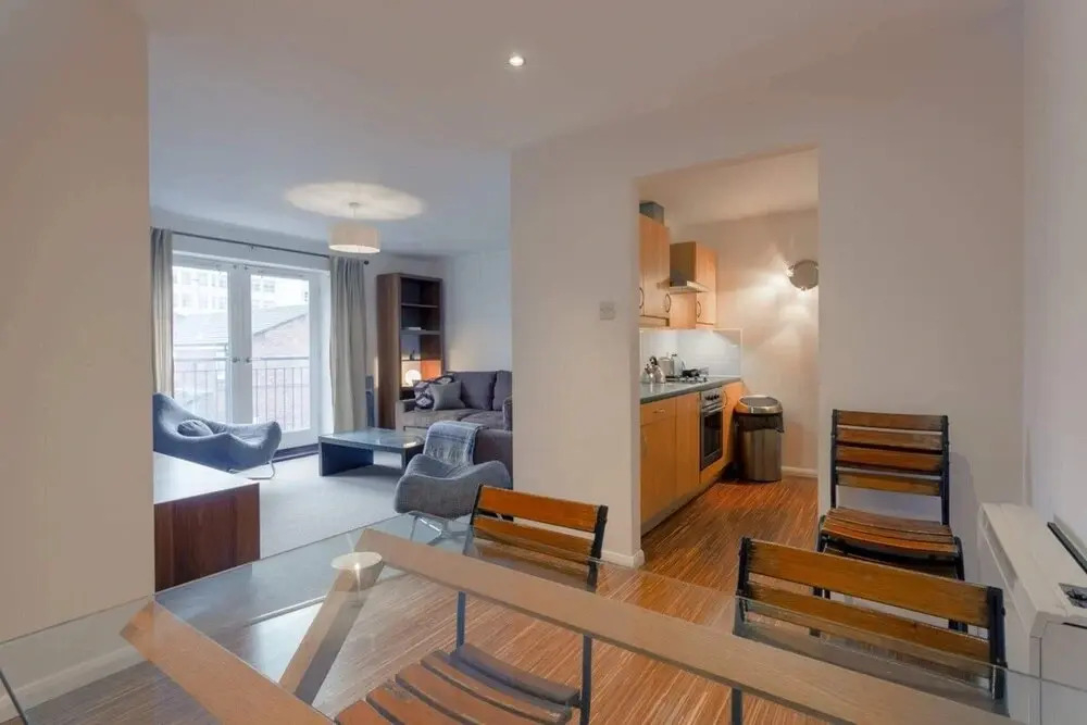59 Chicksand Apartment
