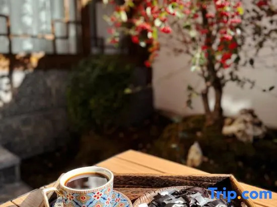 Yunqishi Snow Mountain View Private House