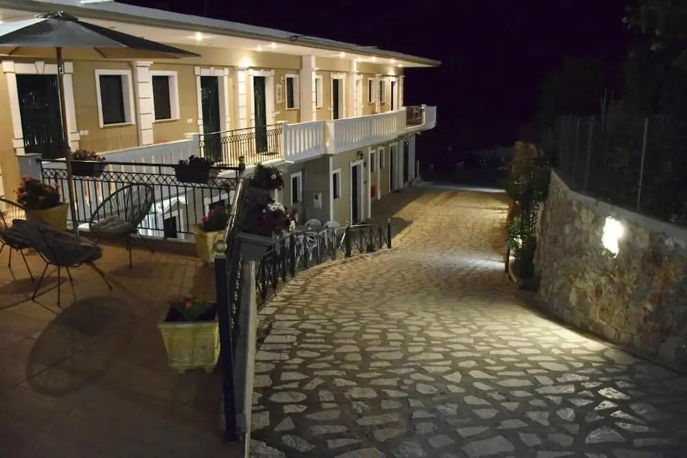 Villa Thomas