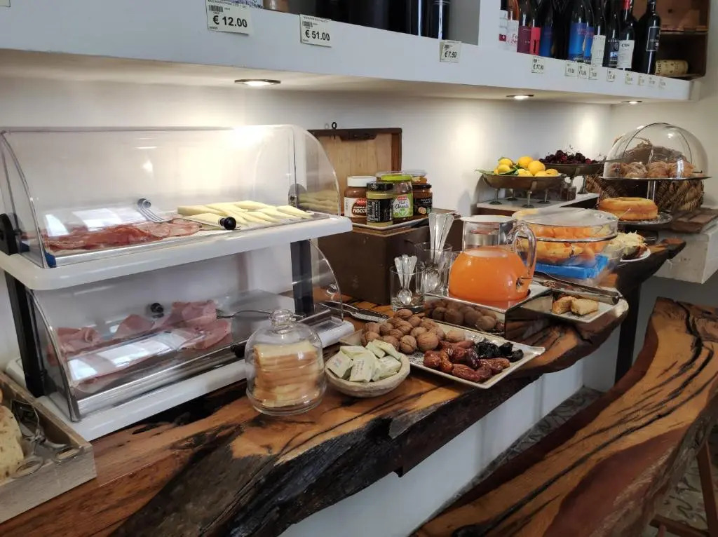 Rooms and Breakfast GranVeliero