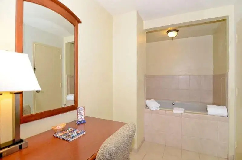 Best Western Plus Lawton Hotel & Convention Center