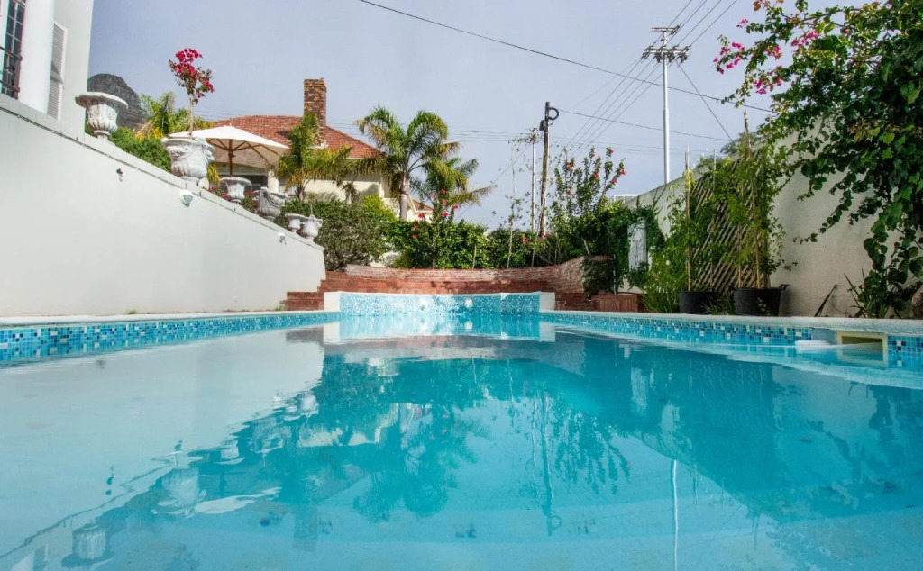 Rhondas Manor Boutique Guesthouse