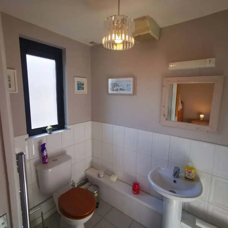 2BR Spacious City Centre Apartment