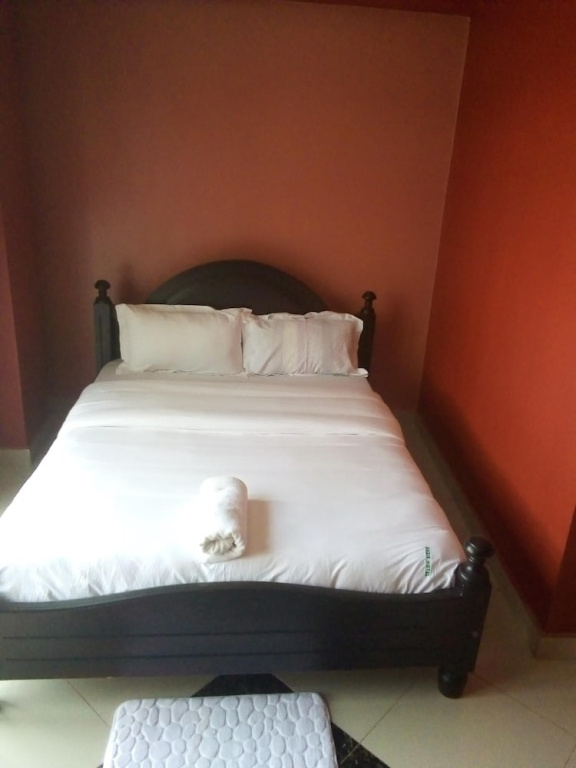 Suzie hotels