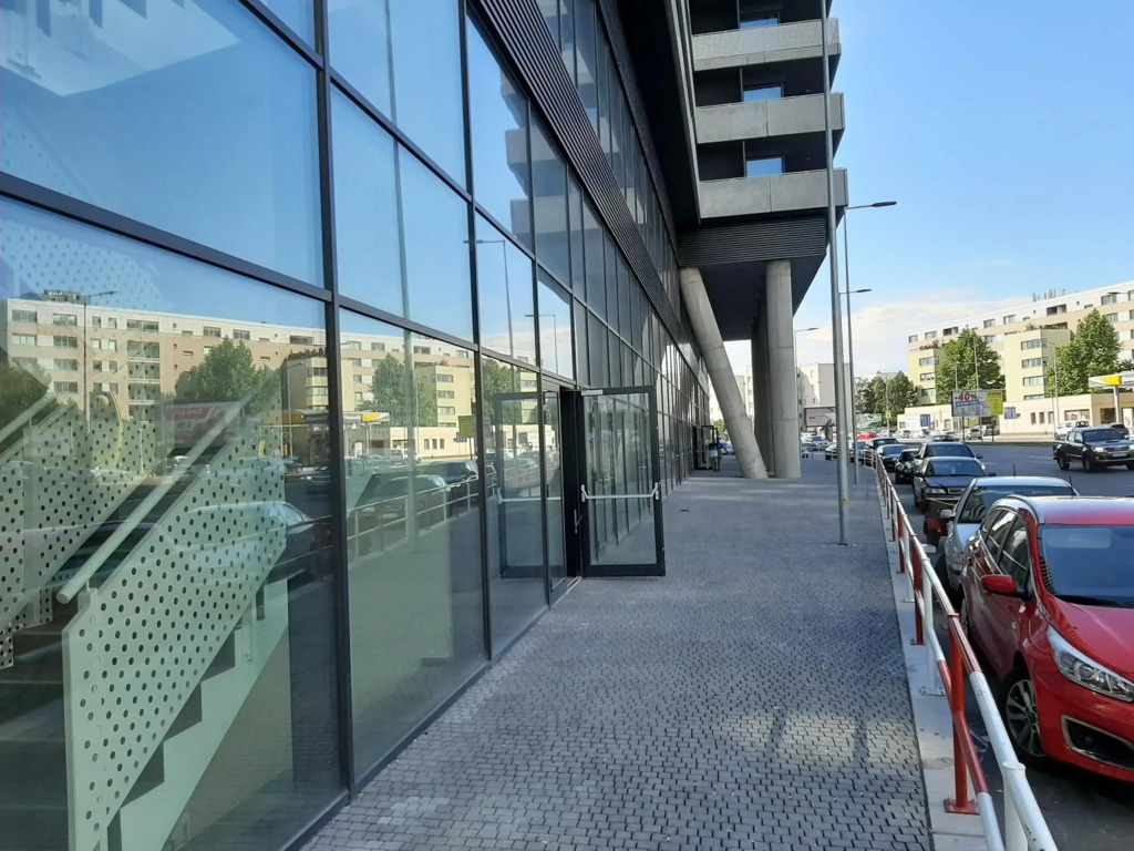 Apartment Cherry Bratislava & Free Parking