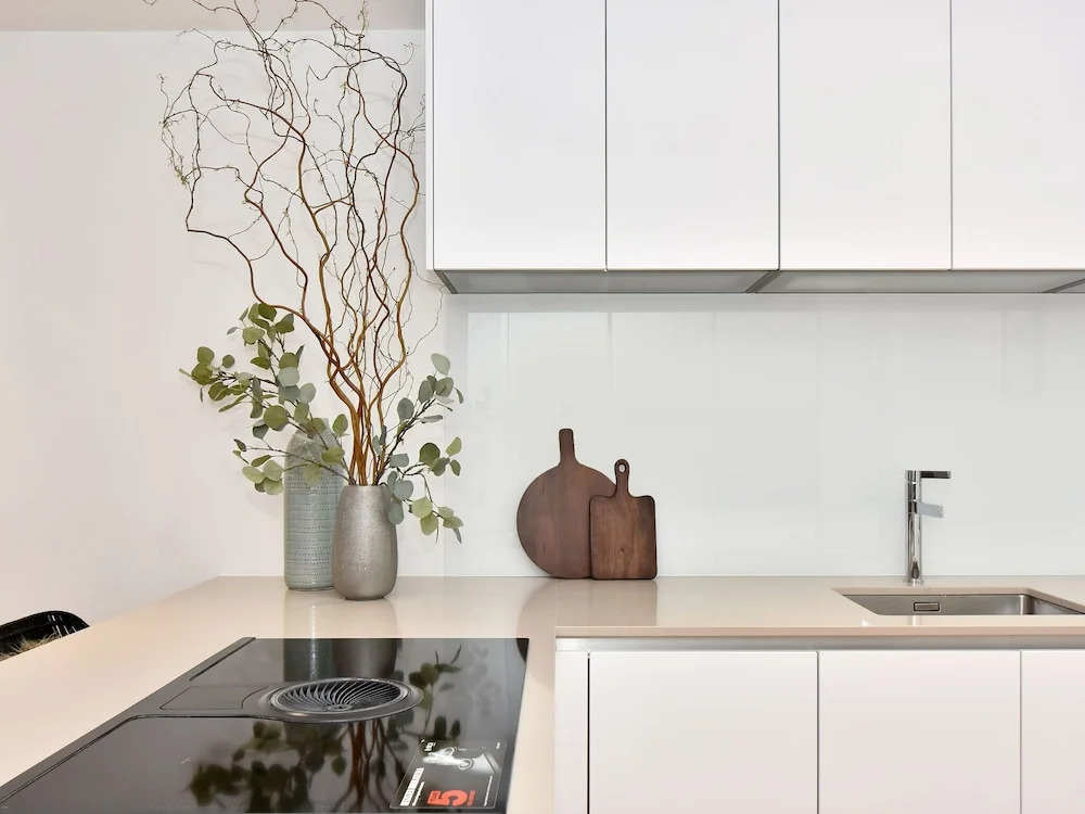 Plush Apartment in London near Piccadilly Circus and Chanel
