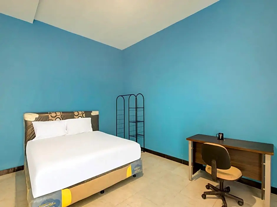 OYO Life 3987 Kost Aditya
