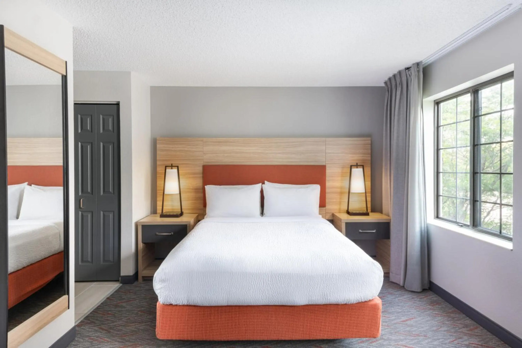 Candlewood Suites Eagan - Mall of America Area by IHG