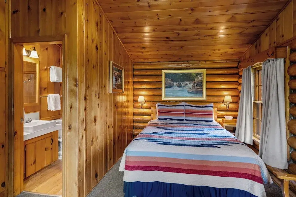 El Western Cabins & Lodges