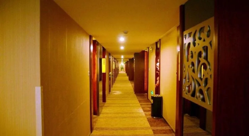 Dega Business Hotel