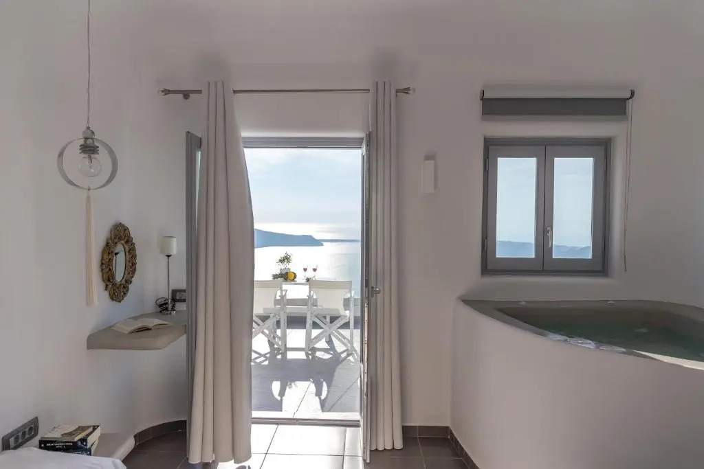 Unique Suites