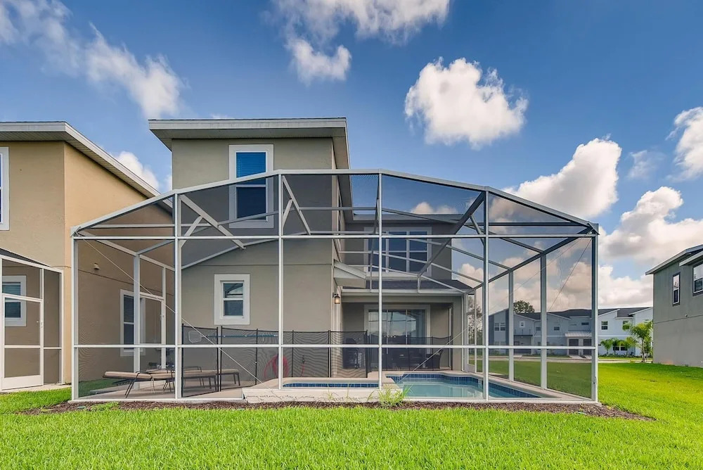 8958 CC 5BR Single Family Retreat Private Pool