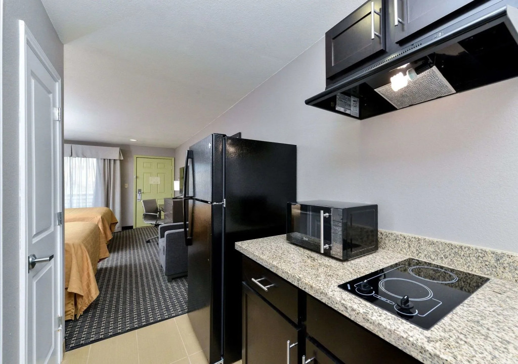 Scottish Inns & Suites