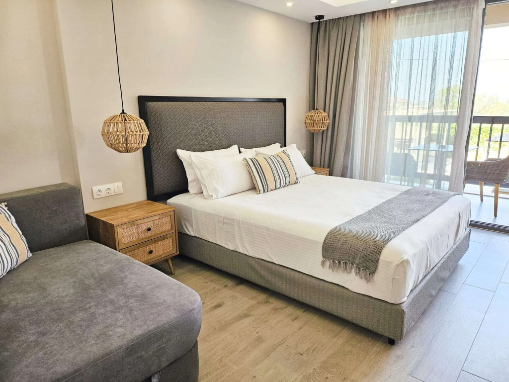 Olivessa Resort