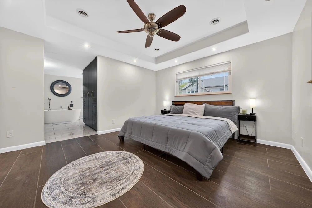 San Antonio Retreat 5br Sleeps 9 near Fiesta Tx 5 Bedroom Home