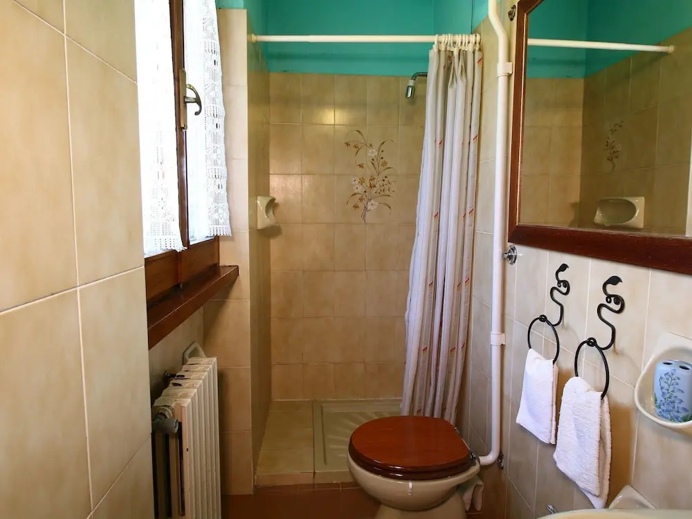 Modern Villa in Subbiano Italy With Swimming Pool