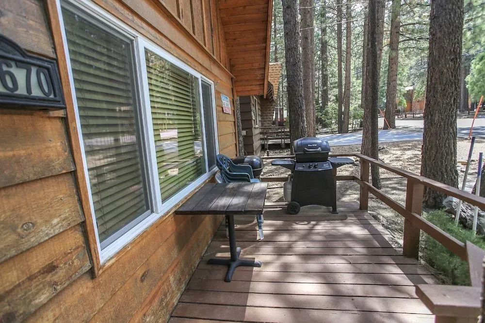 Moonridge Hideaway