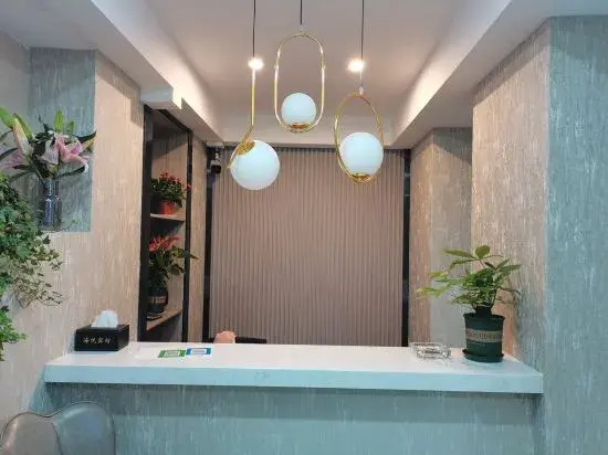 Luoshan Haiyue Hotel
